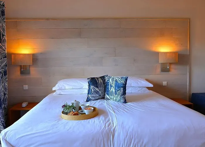 Alivi Di Santa Giulia Hotel 4*