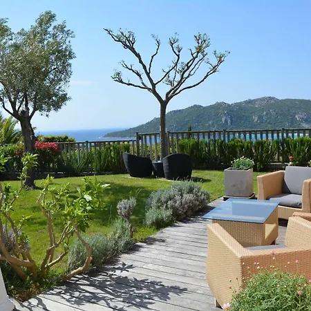 ホテル Alivi Di Santa Giulia