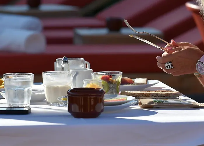 Alivi Di Santa Giulia Hotell 4*