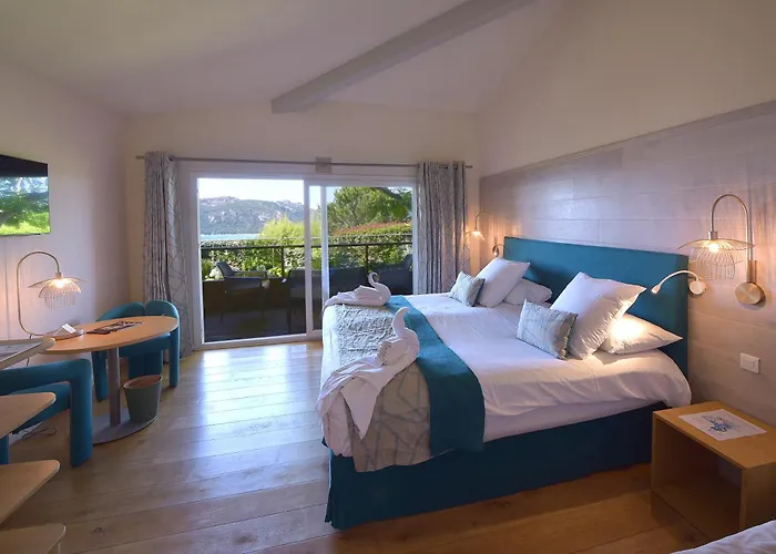 Hotell Alivi Di Santa Giulia 4*