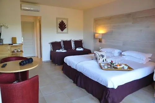 Alivi Di Santa Giulia Hotell 4*